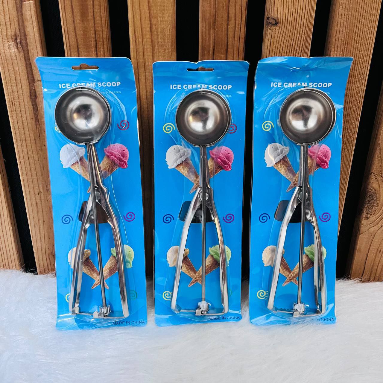 اسکوپ بستنی